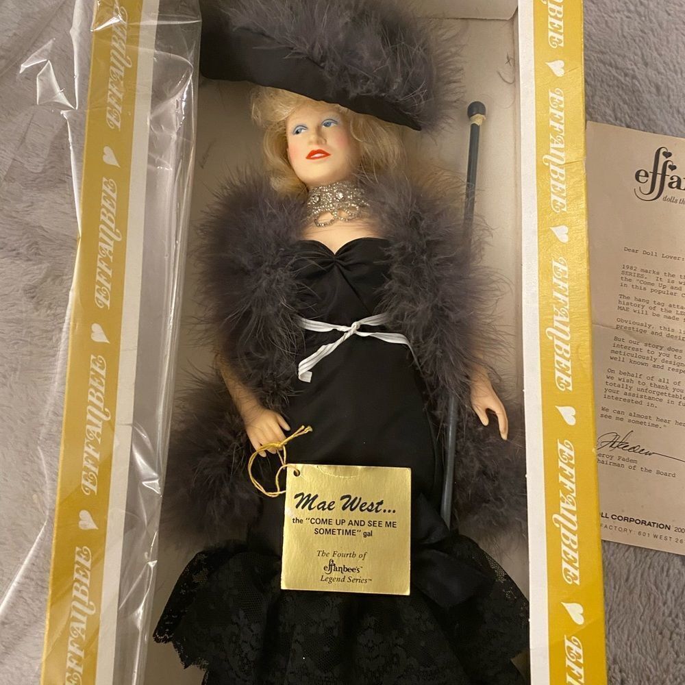 Effanbee Mae West vintage doll, vintage